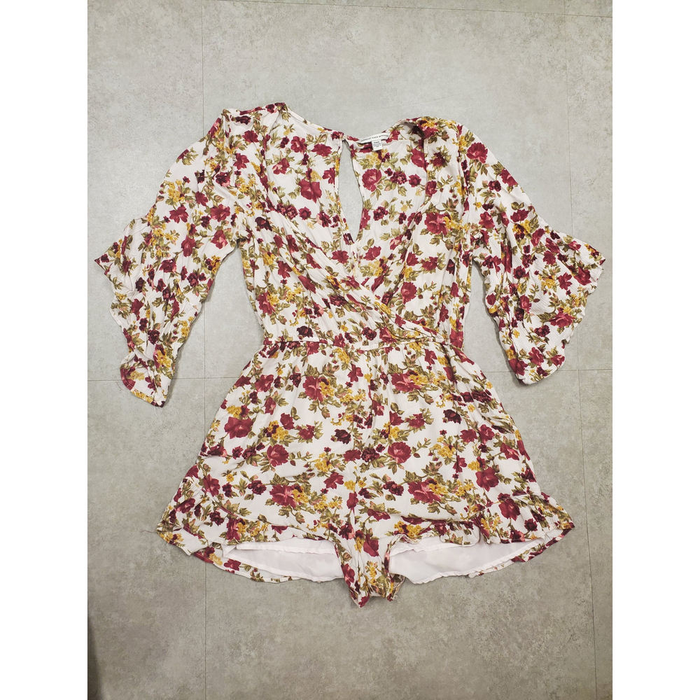 American Eagle Outfitters Women's Size M Medium Flower Jumper Romper Pink White